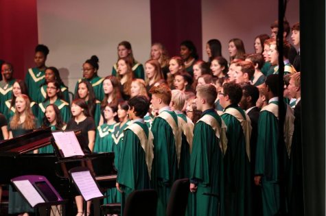 Choir hosts final concert