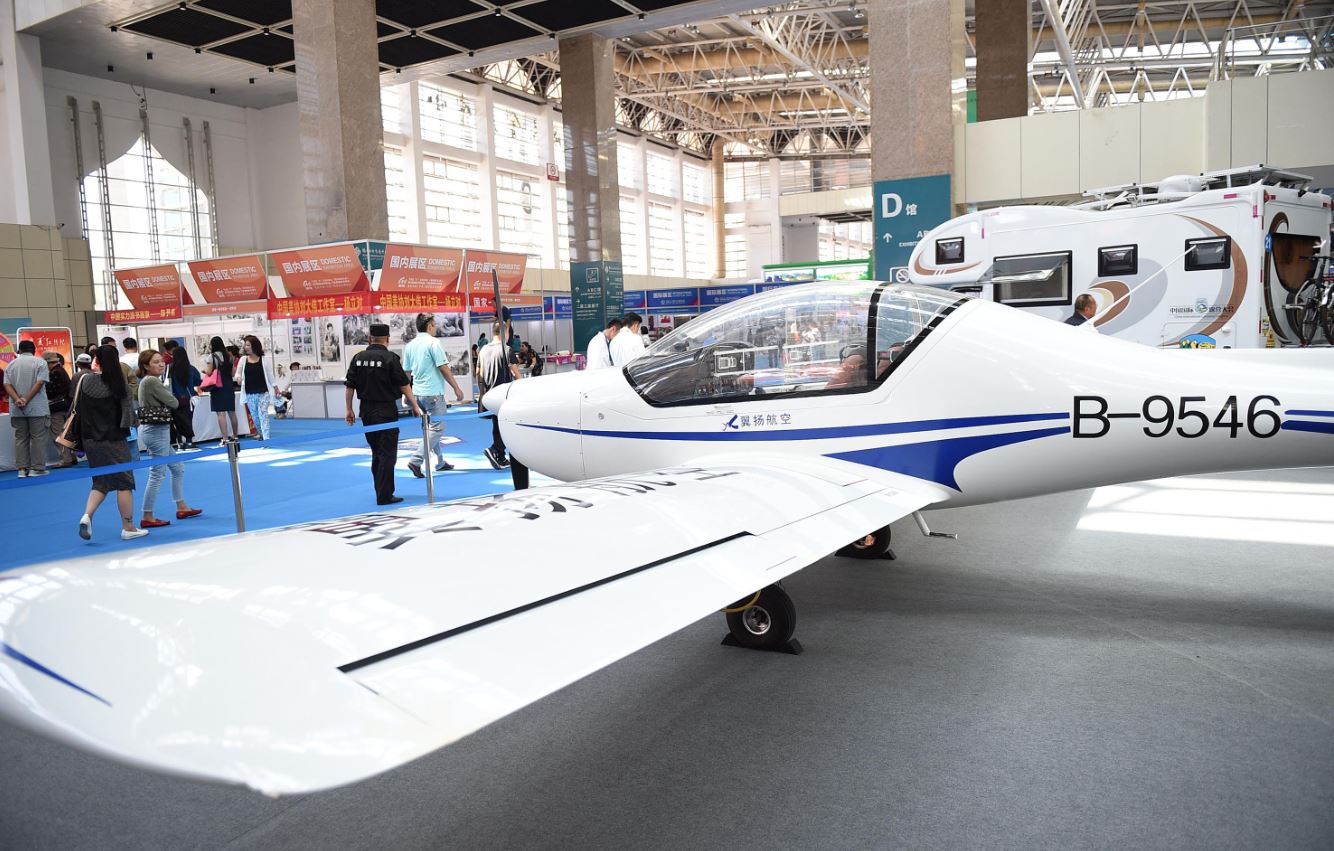 SIMPLIFY.+The+all-electric+aircraft+called+Lilium+can+change+the+future+of+air+travel.+This+air+taxi+can+fly+300+kilometers+on+one+charge+and+can+take+off+and+land+in+any+area.+%E2%80%9CSeeing+the+Lilium+Jet+take+to+the+sky+and+performing+sophisticated+maneuvers+with+apparent+ease+is+testament+to+the+skill+and+perseverance+of+our+amazing+team%2C%E2%80%9D+Wiegand+said.