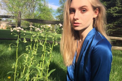 Girls try wearable makeup trends for spring