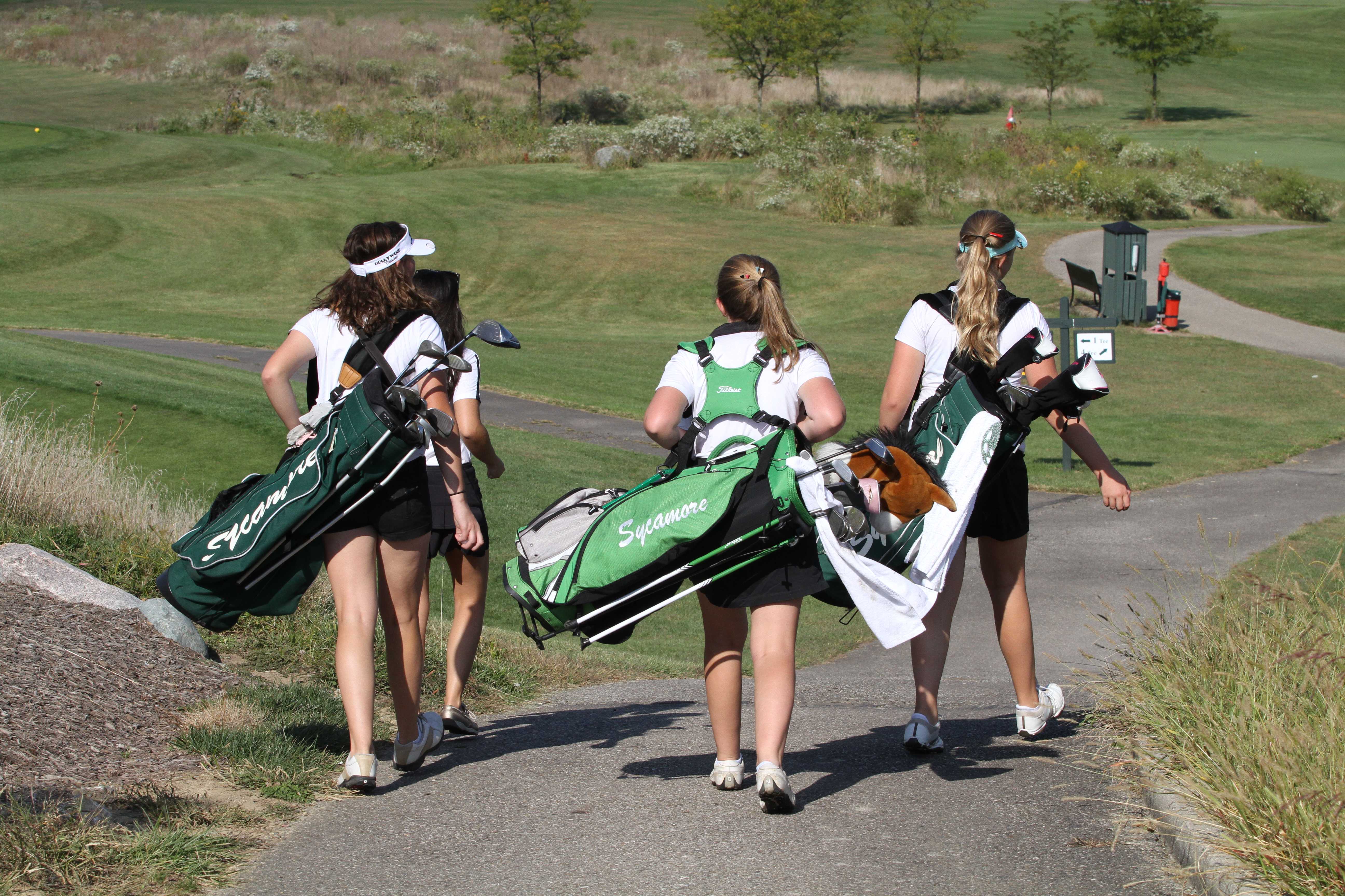 JV girls golf makes way through season