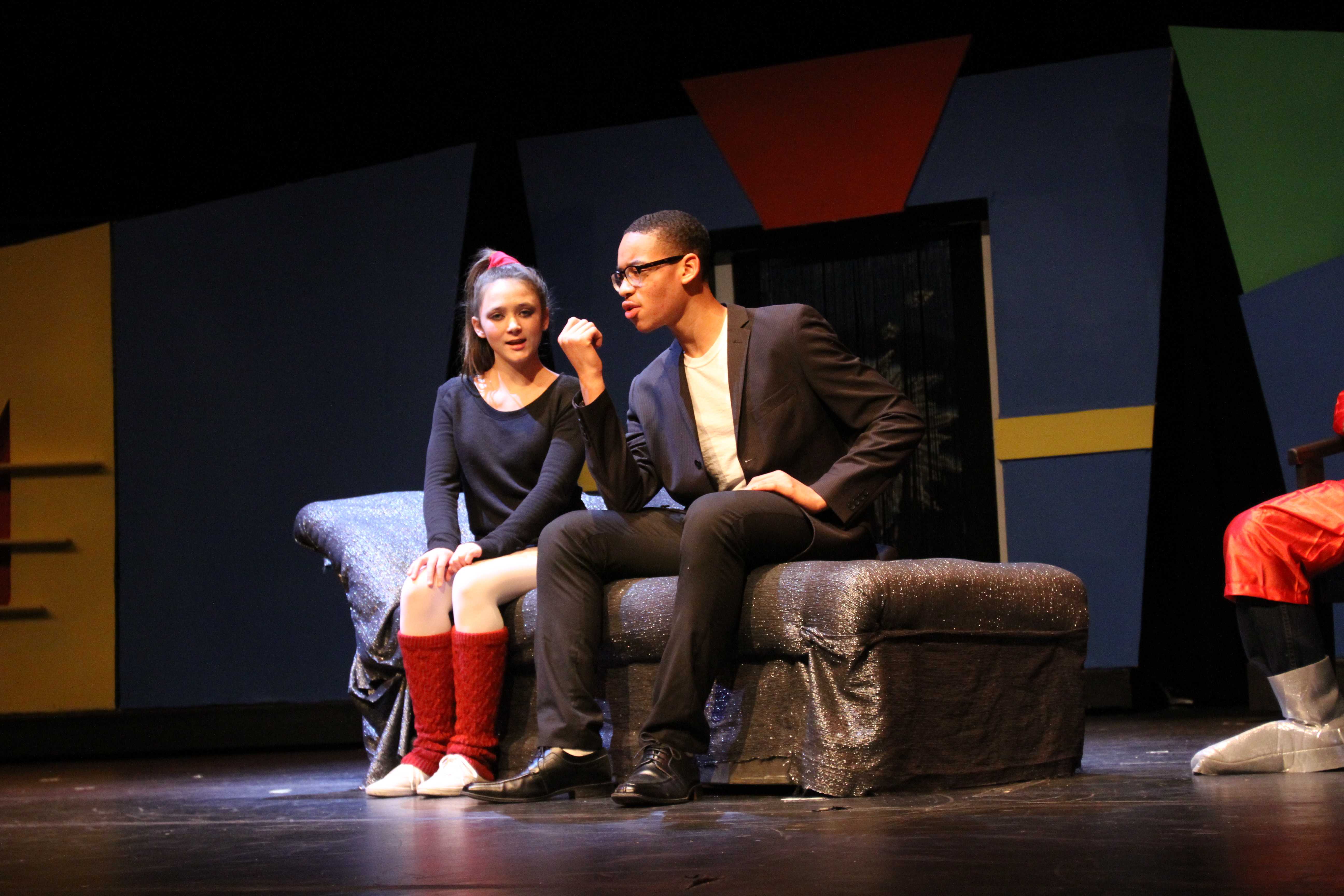 'Twelfth Night' fuses Shakespeare and 80s on stage