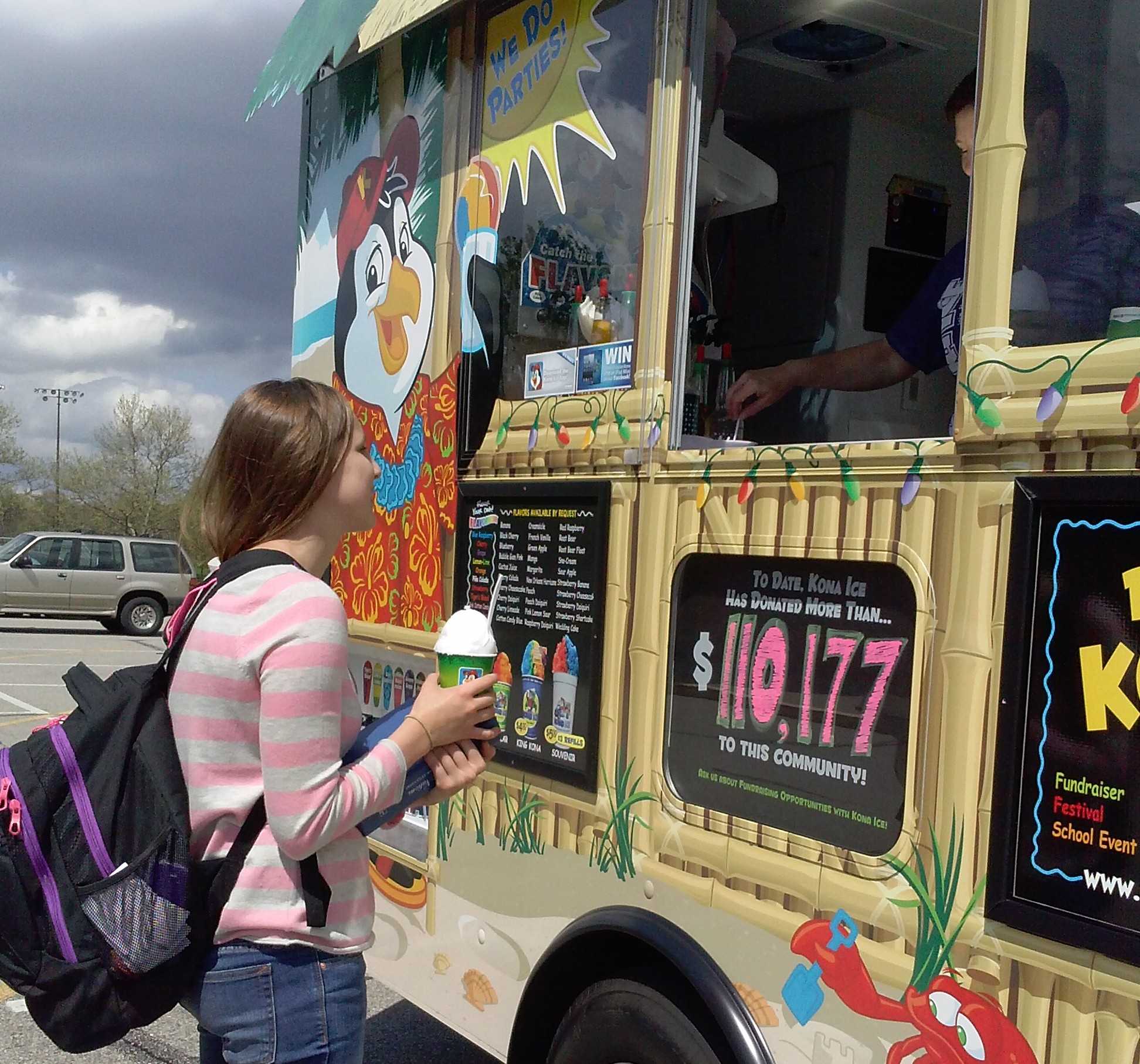 Kona snow cone truck visits after school – The Leaf