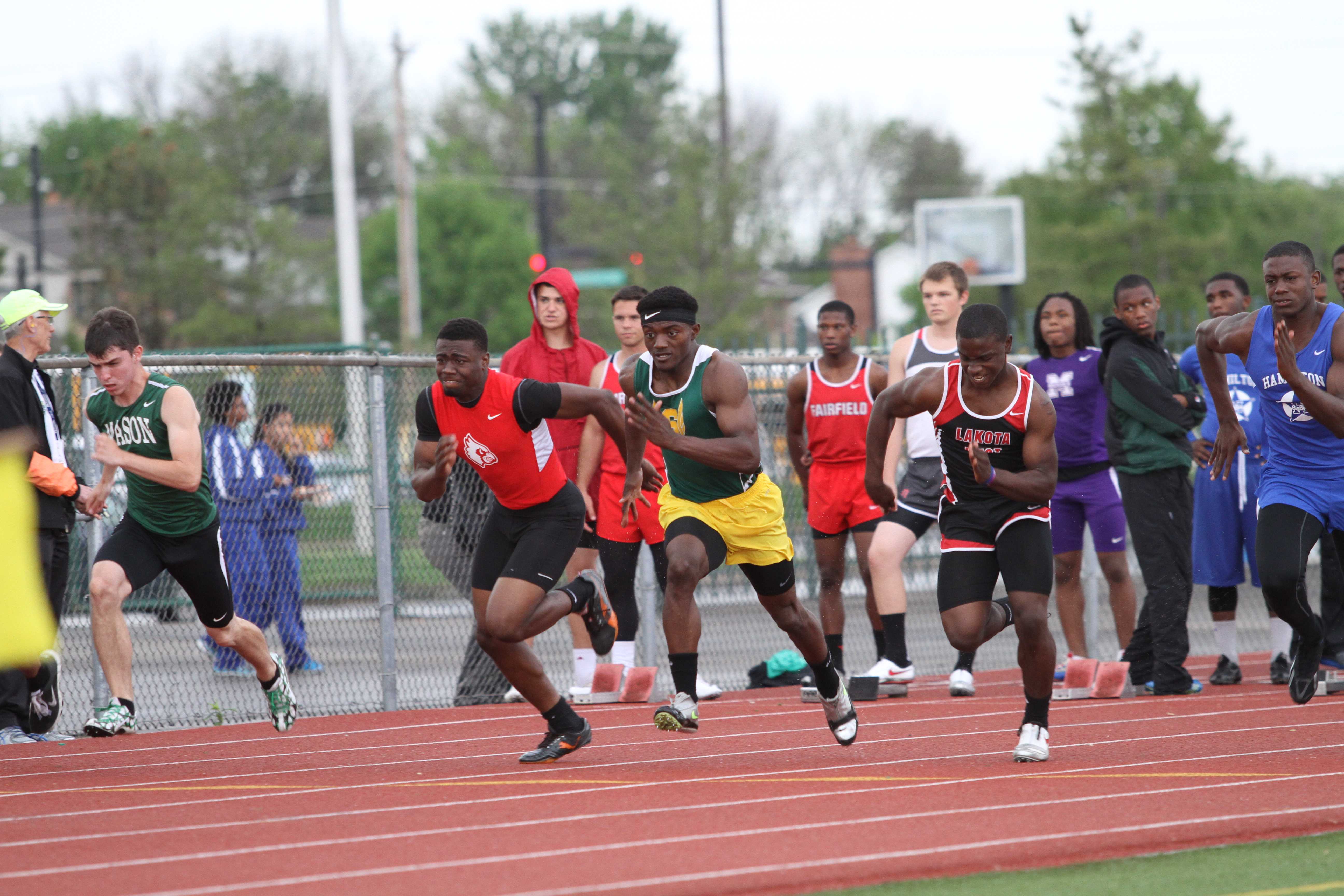 Track outruns competition in Greater Miami Conference Championship