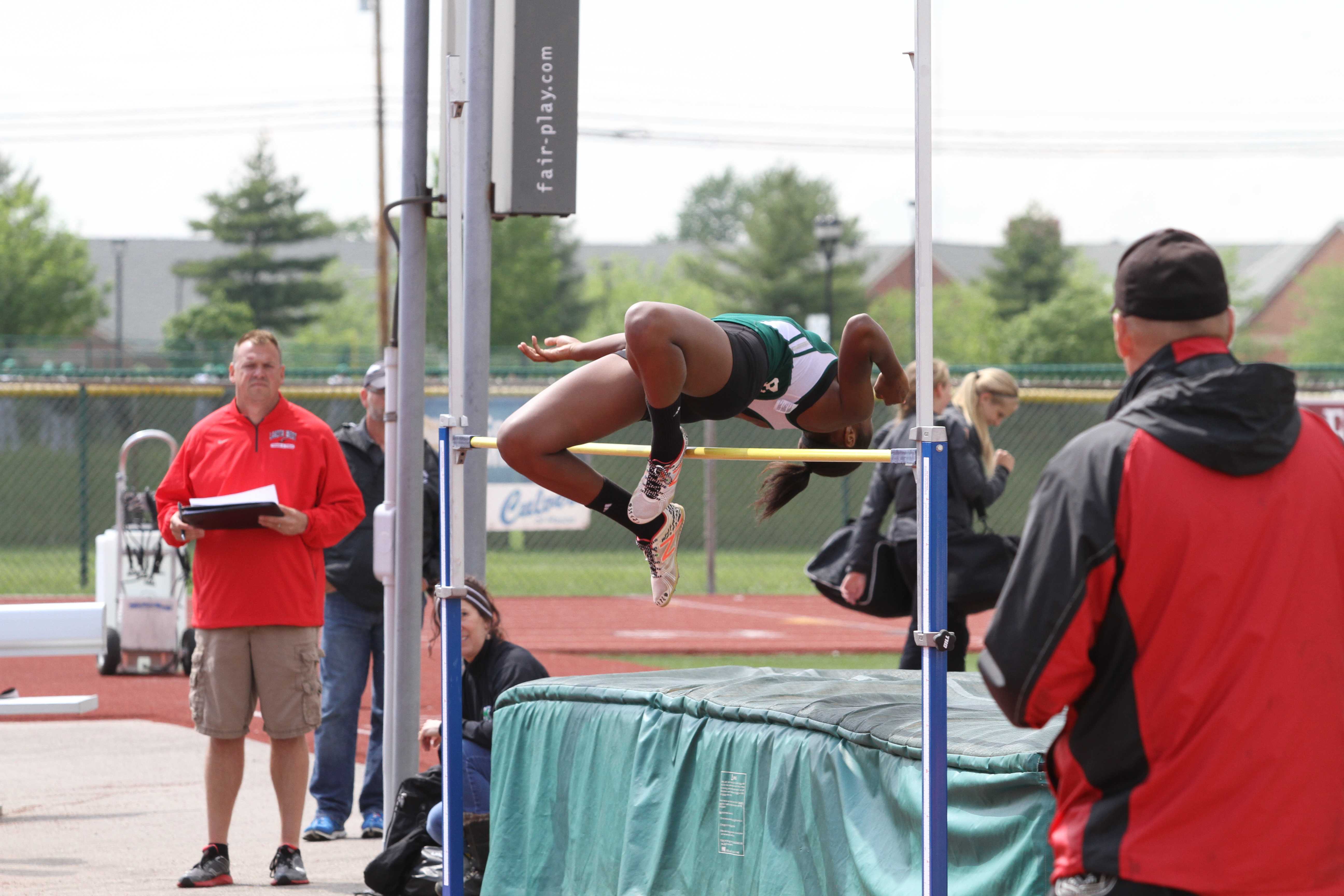 Track outruns competition in Greater Miami Conference Championship