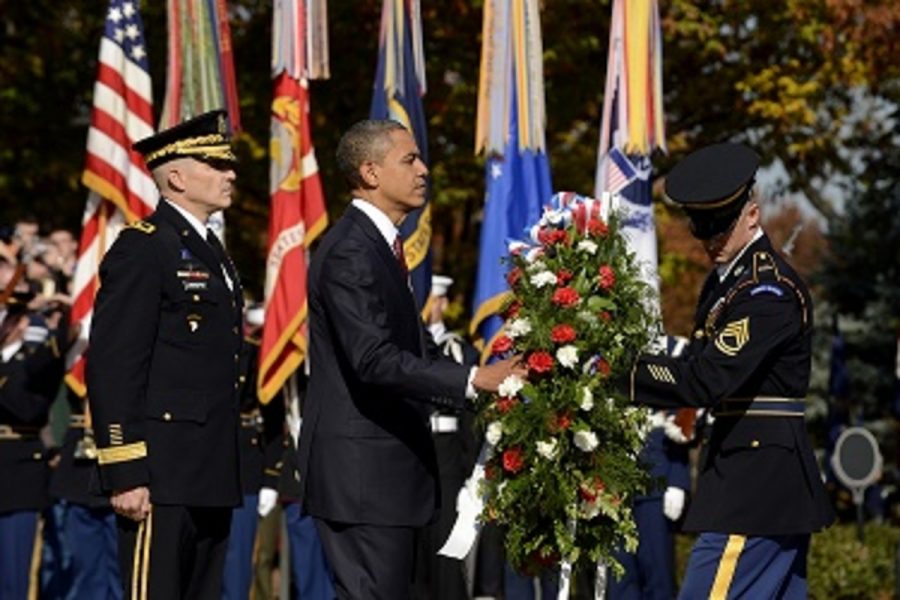 Every+year%2C+on+Veteran%E2%80%99s+Day%2C+the+president+places+a+wreath+in+front+of+the+Tomb+of+the+Unknowns+at+Arlington+National+Cemetery%2C+living+or+dead%2C+for+their+service.+The+tomb+symbolizes+dignity+and+reverence+for+American+veterans.+The+whole+ceremony+honors+all+who+have+served.