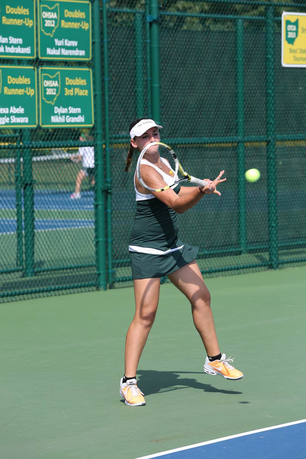 Varsity Green Girls tennis team finishes season with success