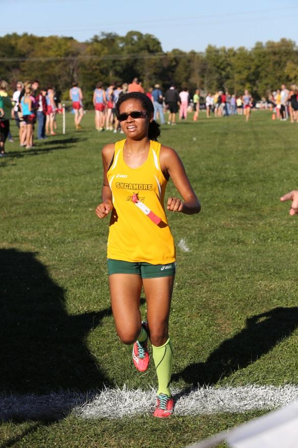 Girls cross country sprints to first place finish at King's Invitational