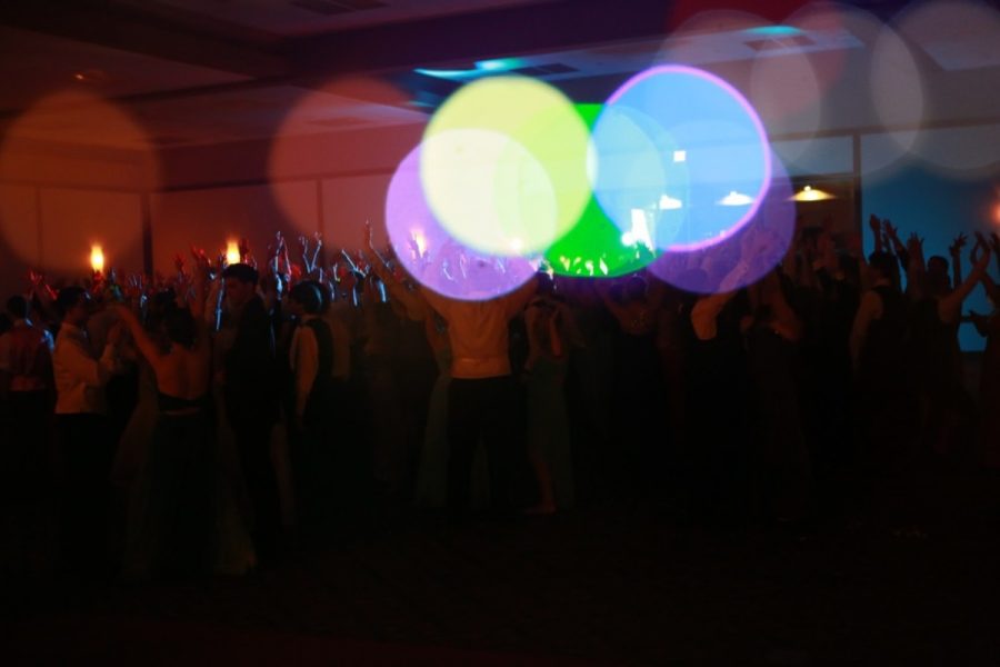 Prom was on the 16th of May at the Oasis Country club from the hours of 8:30pm when the doors open until 11:30 when it ended. The energy was very high with Junior and Senior classes showing off their dance moves.