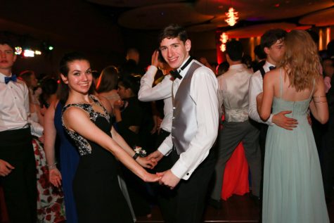 Prom on budget