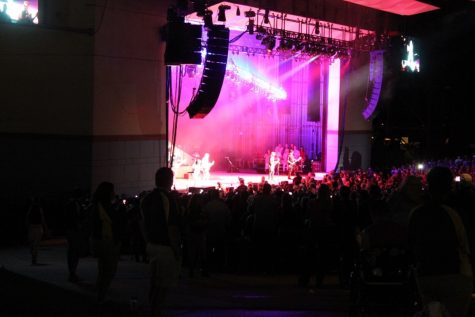 Choir sings with rock band