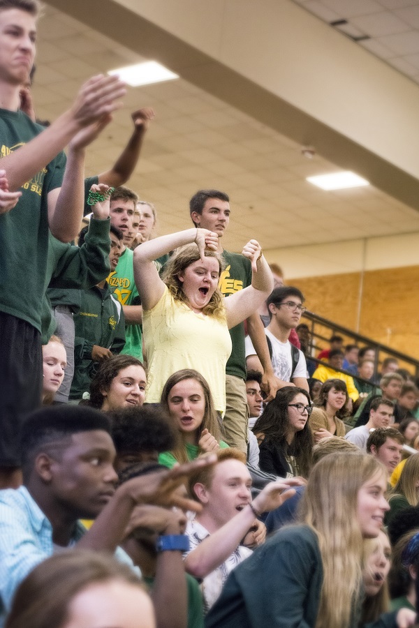 Pep rally pumps up HOCO spirit