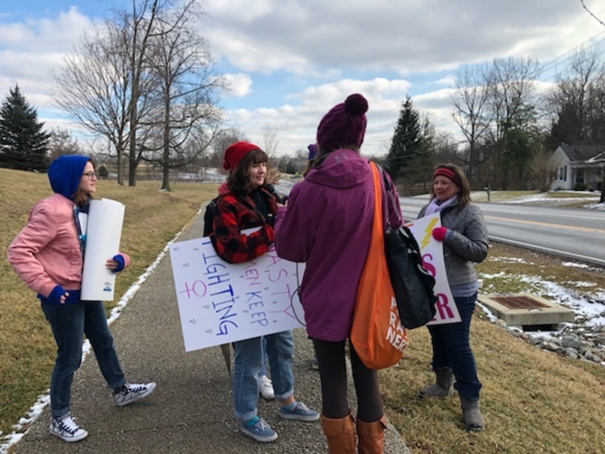 Students gather to share political views