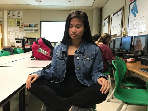 Meditation group keeps students mindful
