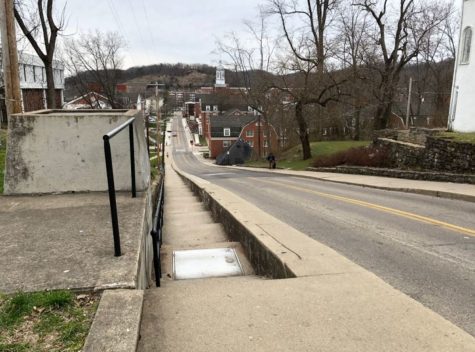 Ohio University opens campus to prospective journalism students