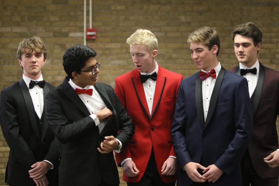Prom fair shows off style