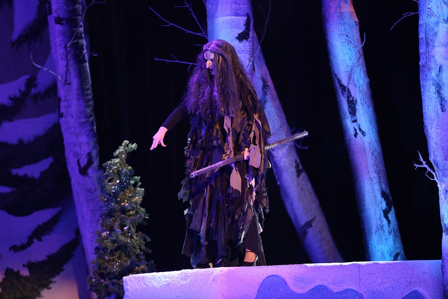 ‘Into the Woods’ heads into second weekend