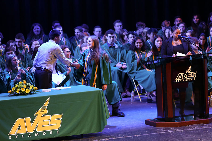 Seniors receive recognition, scholarships