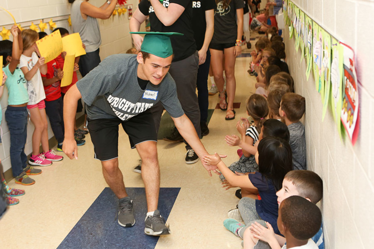 Seniors visit elementary schools