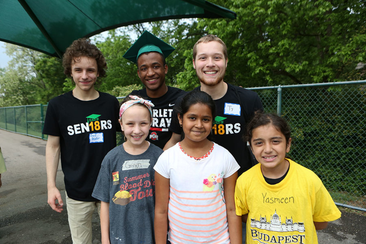 Seniors visit elementary schools