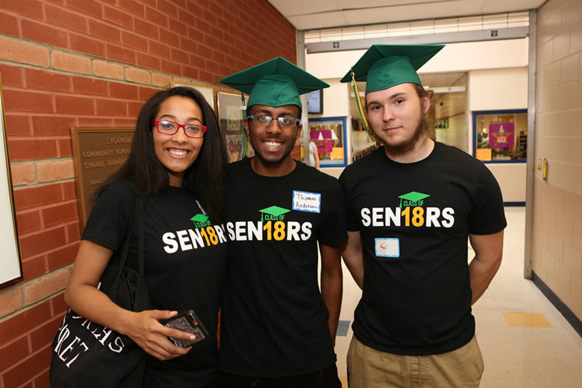 Seniors visit elementary schools