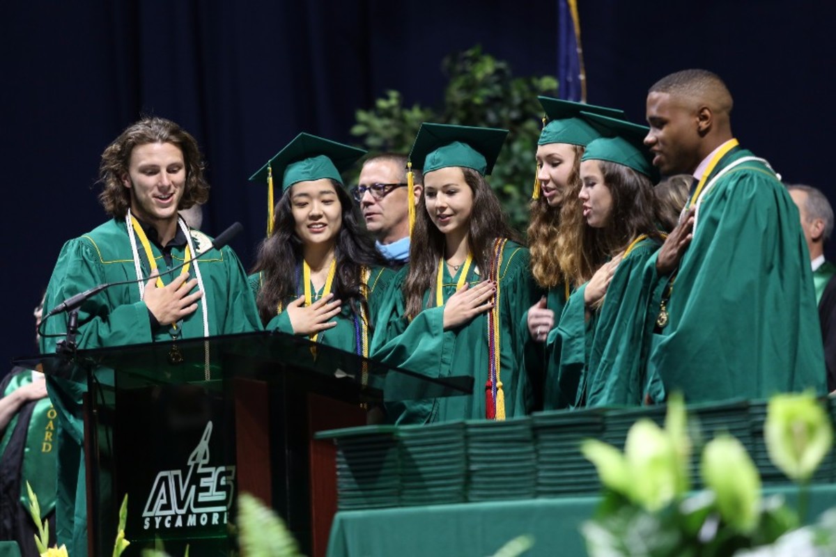 Seniors soar through graduation