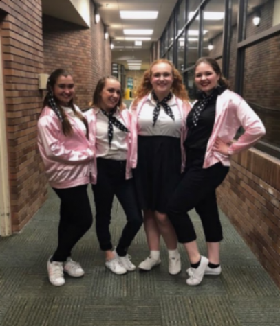 SHS Aves Theatre takes up ‘Grease’