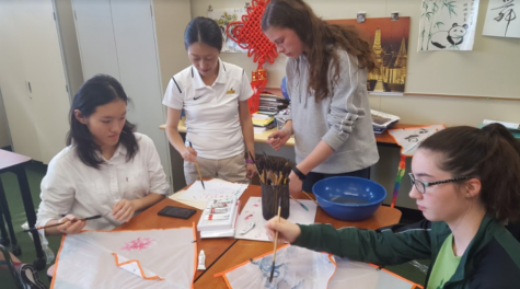 Chinese Club flies kites at Miami