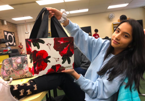 SHS students swap gifts