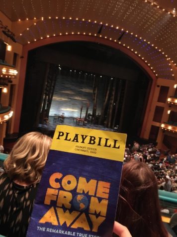 “Come From Away” review: kindness in the wake of 9/11