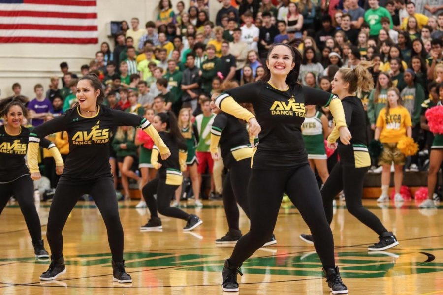 PEP RALLY. The Flyerettes started out with a small team of 6. After practicing for weeks, the Flyerettes first performance was at the prep rally—they danced to the song “Hip Swing.”