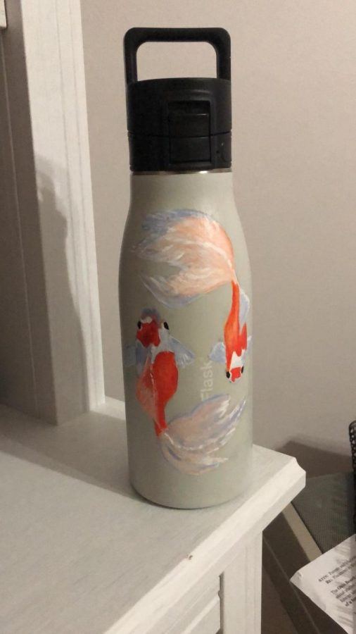 PAINTINGS. This water bottle was painted by Lakota East sophomore Zane Charif, a painting hobbyist who asserts that painting brings her joy and lets her express her creativity in her everyday life. She says that she discovered a new world in social media art that inspires her to paint things she never thought she could before.

   
